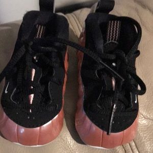 Pink and Black Nike Foamposite! 💖🖤